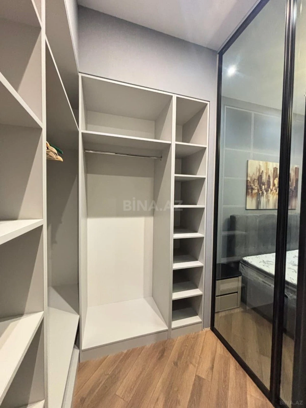 Kirayə verilir 3 otaqlı mənzil 140 m²