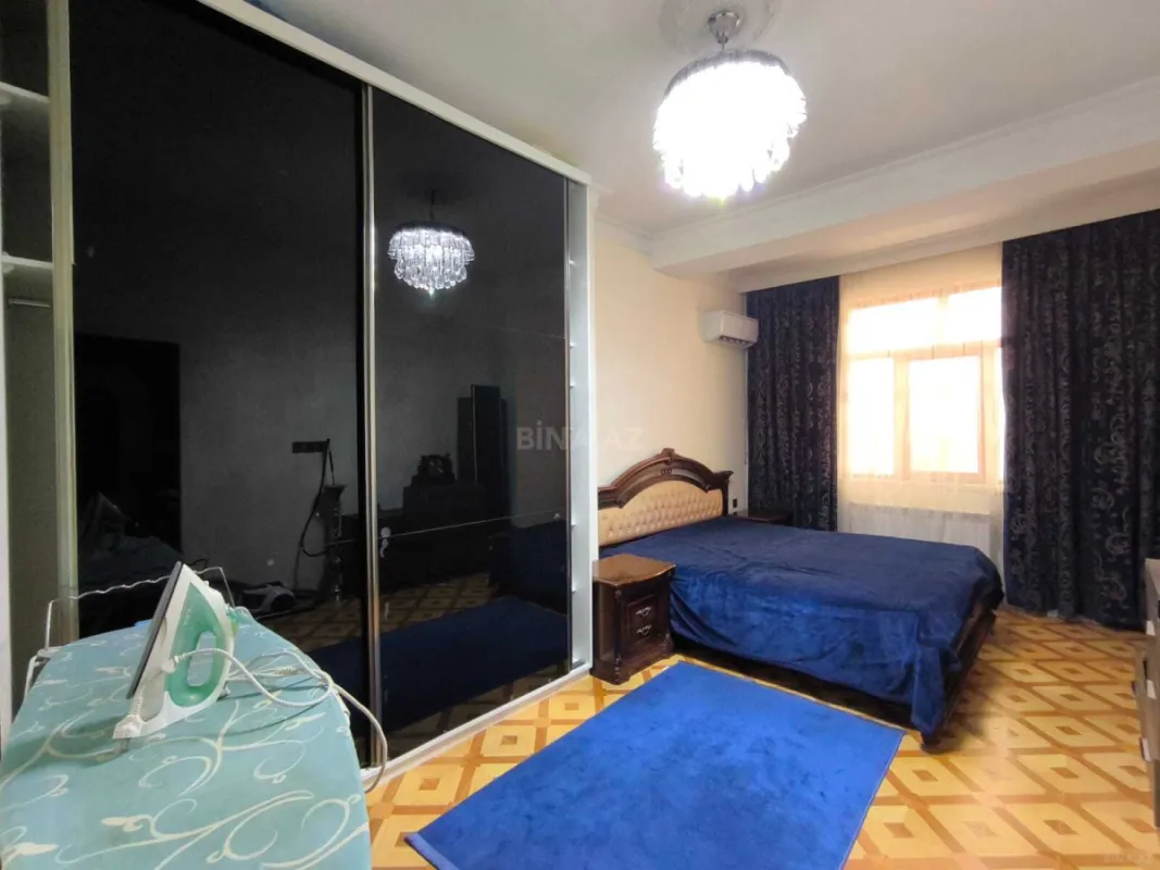 Kirayə verilir 2 otaqlı mənzil 70 m²