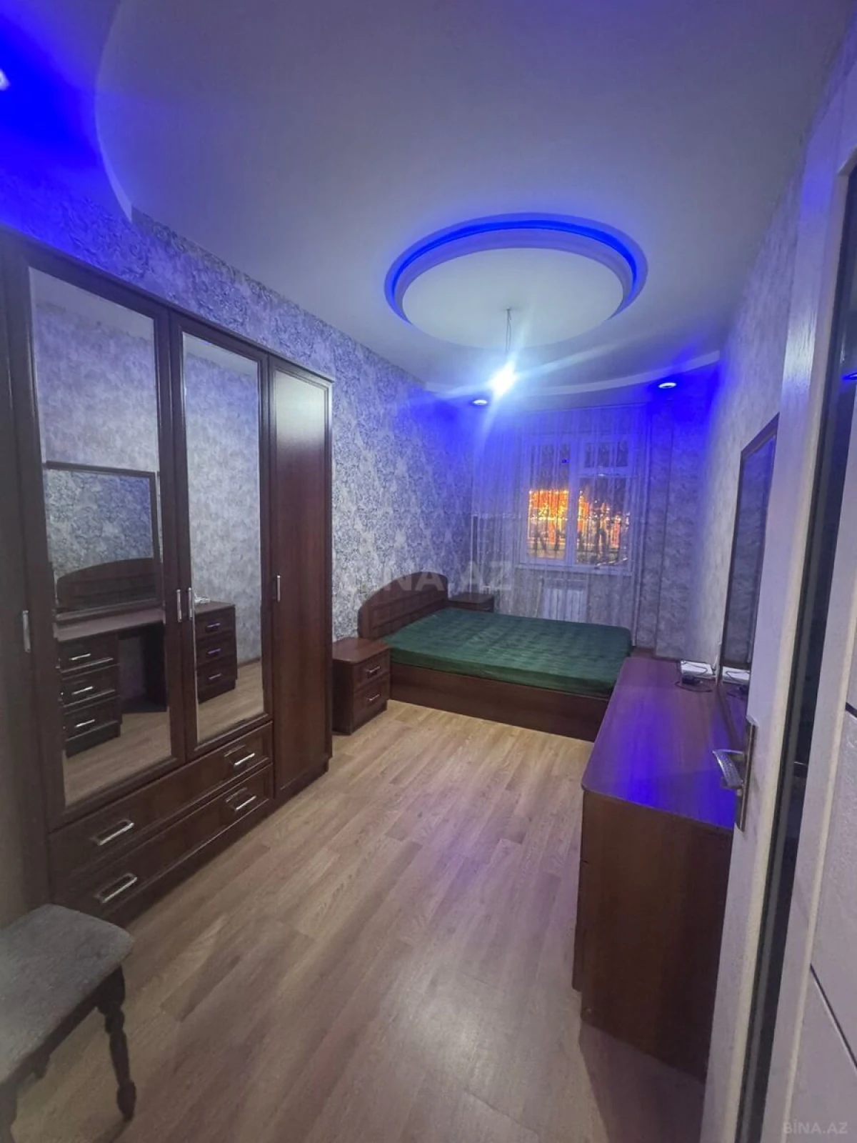 Kirayə verilir 2 otaqlı mənzil 44 m²