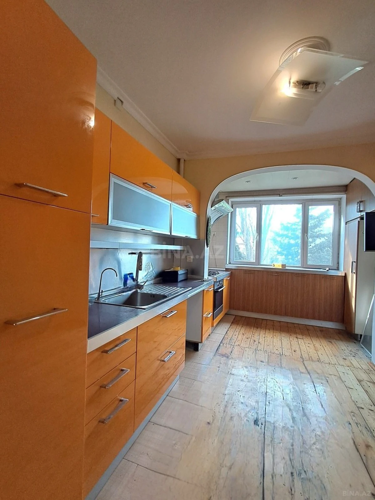 Satılır 3 otaqlı mənzil 73 m²