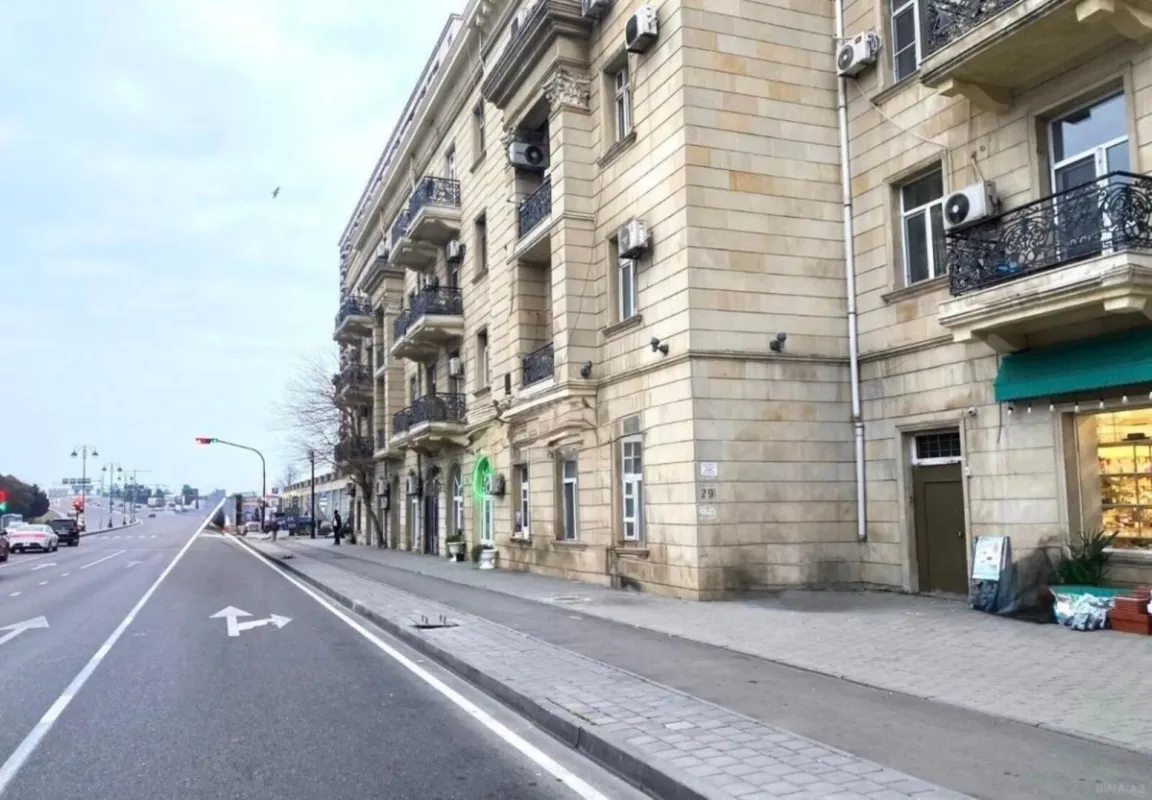 Satılır 3 otaqlı mənzil 90 m²