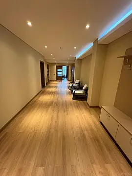 Kirayə verilir 4 otaqlı mənzil 230 m²