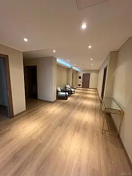 Kirayə verilir 4 otaqlı mənzil 230 m²