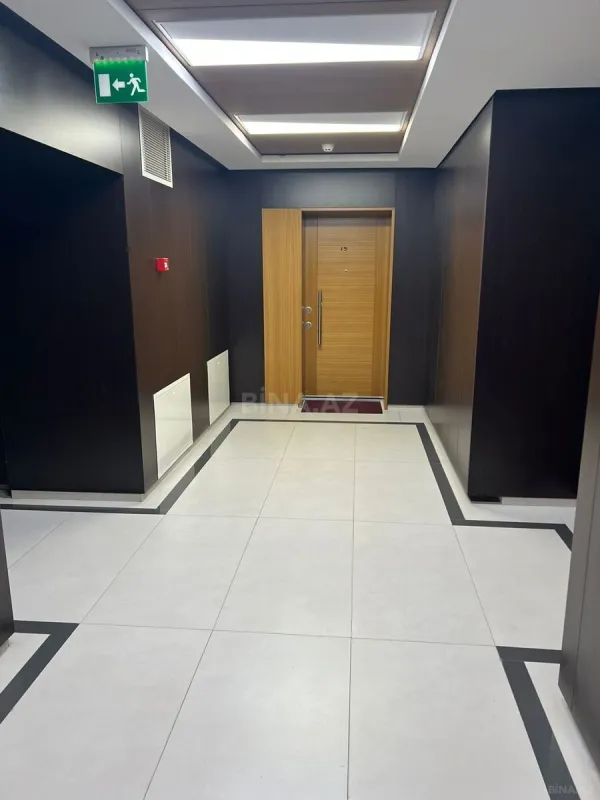 Kirayə verilir 4 otaqlı mənzil 230 m²