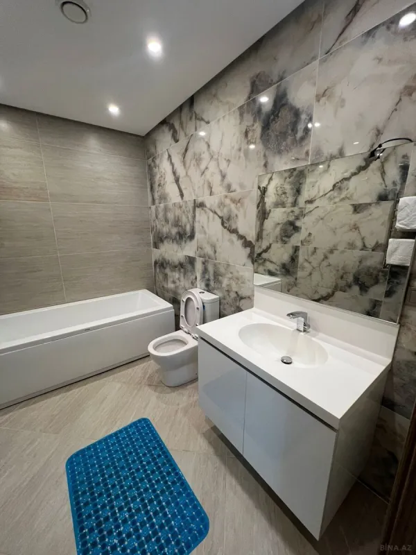 Kirayə verilir 4 otaqlı mənzil 230 m²