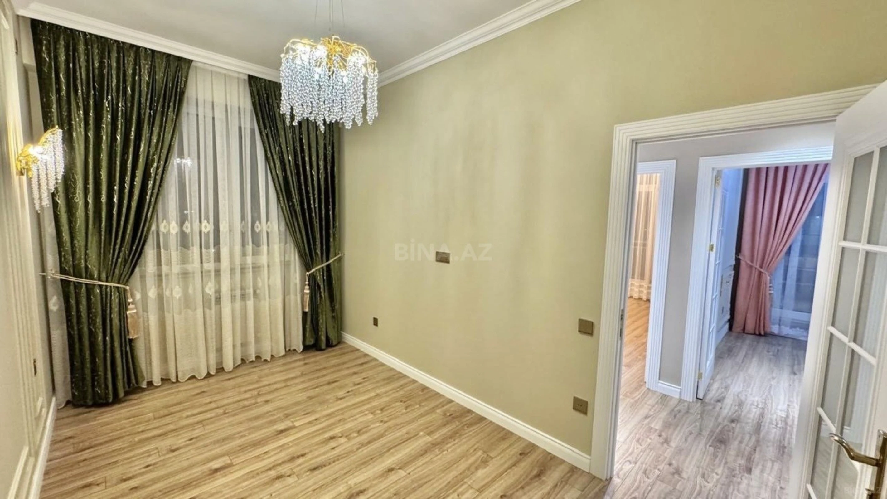 Satılır 2 otaqlı mənzil 55 m²