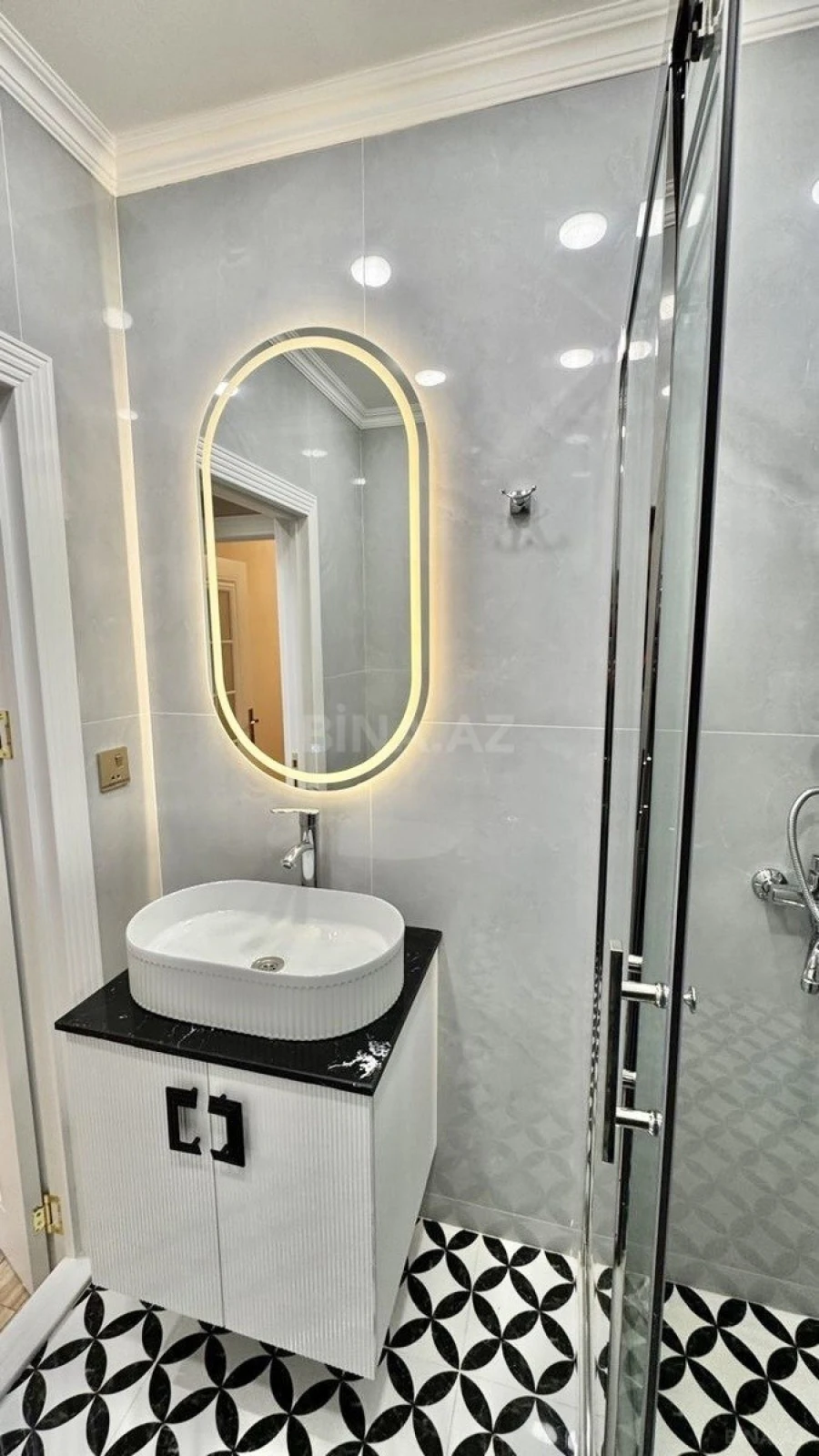 Satılır 2 otaqlı mənzil 55 m²