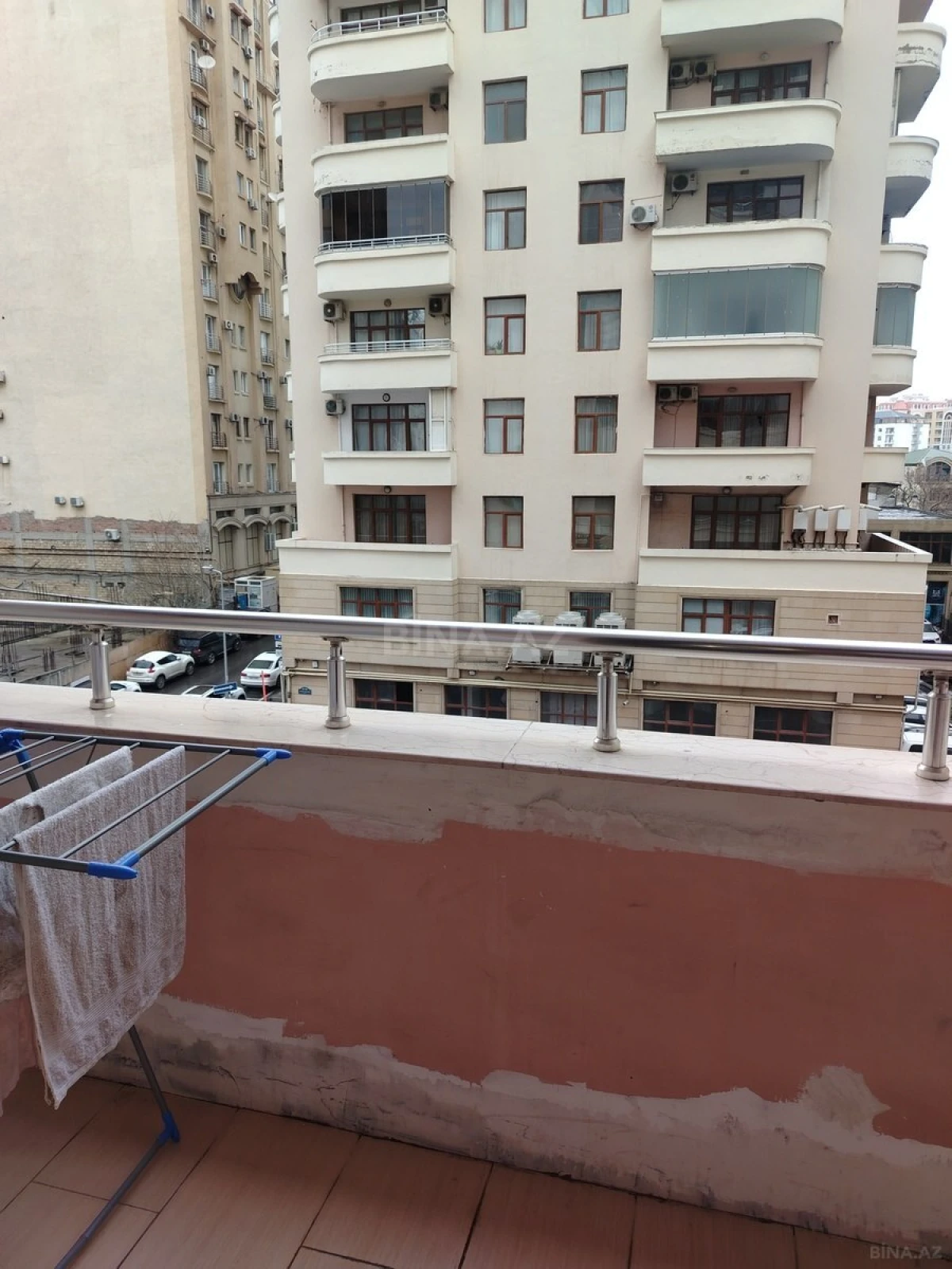 Kirayə verilir 3 otaqlı mənzil 145 m²
