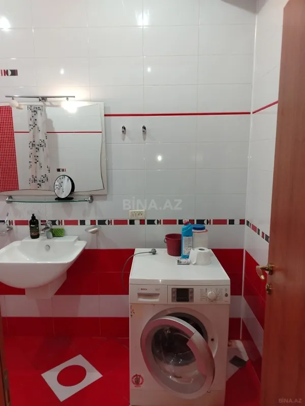 Kirayə verilir 3 otaqlı mənzil 145 m²