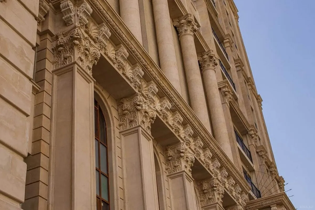 Satılır 2 otaqlı mənzil 51 m²