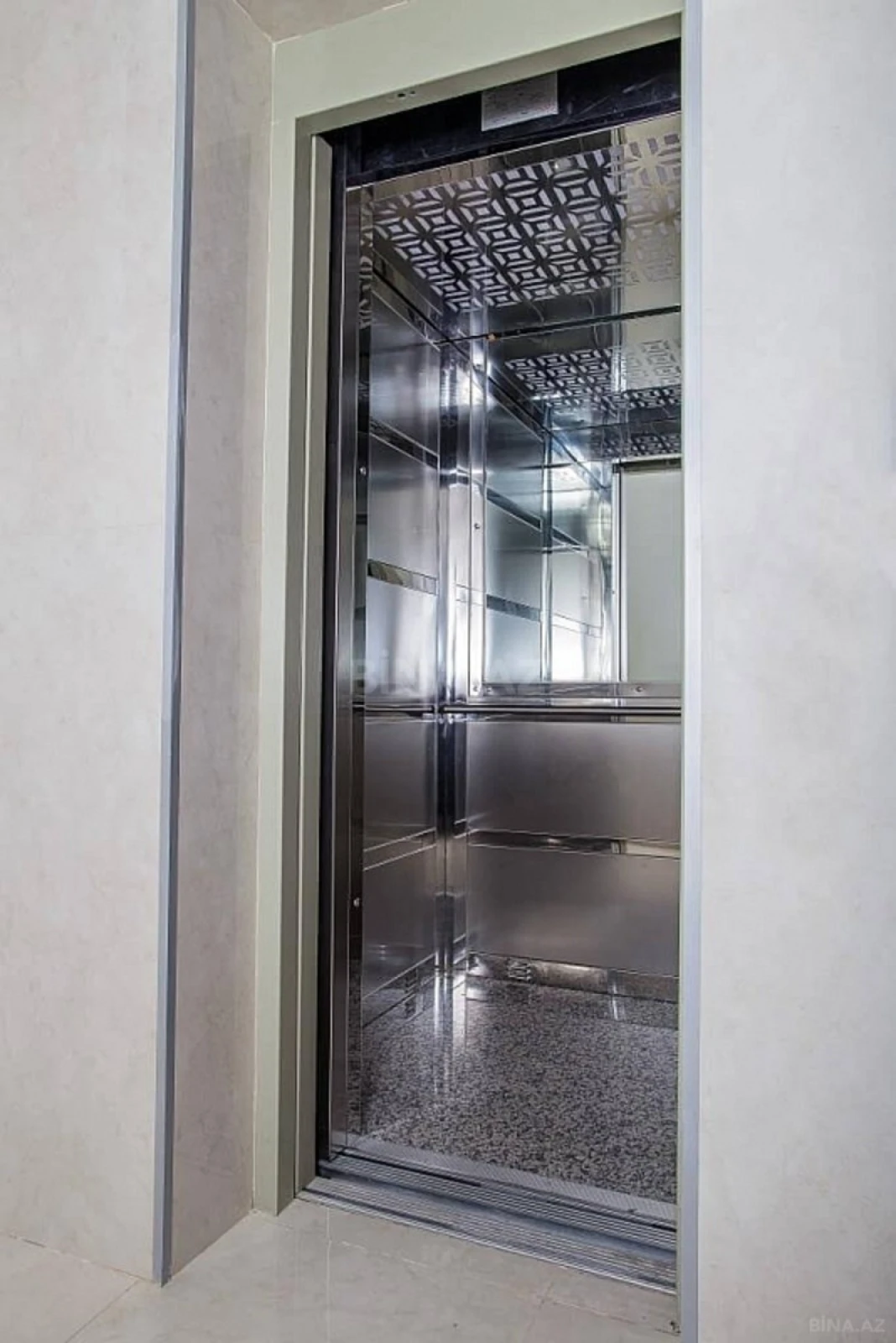 Satılır 2 otaqlı mənzil 51 m²