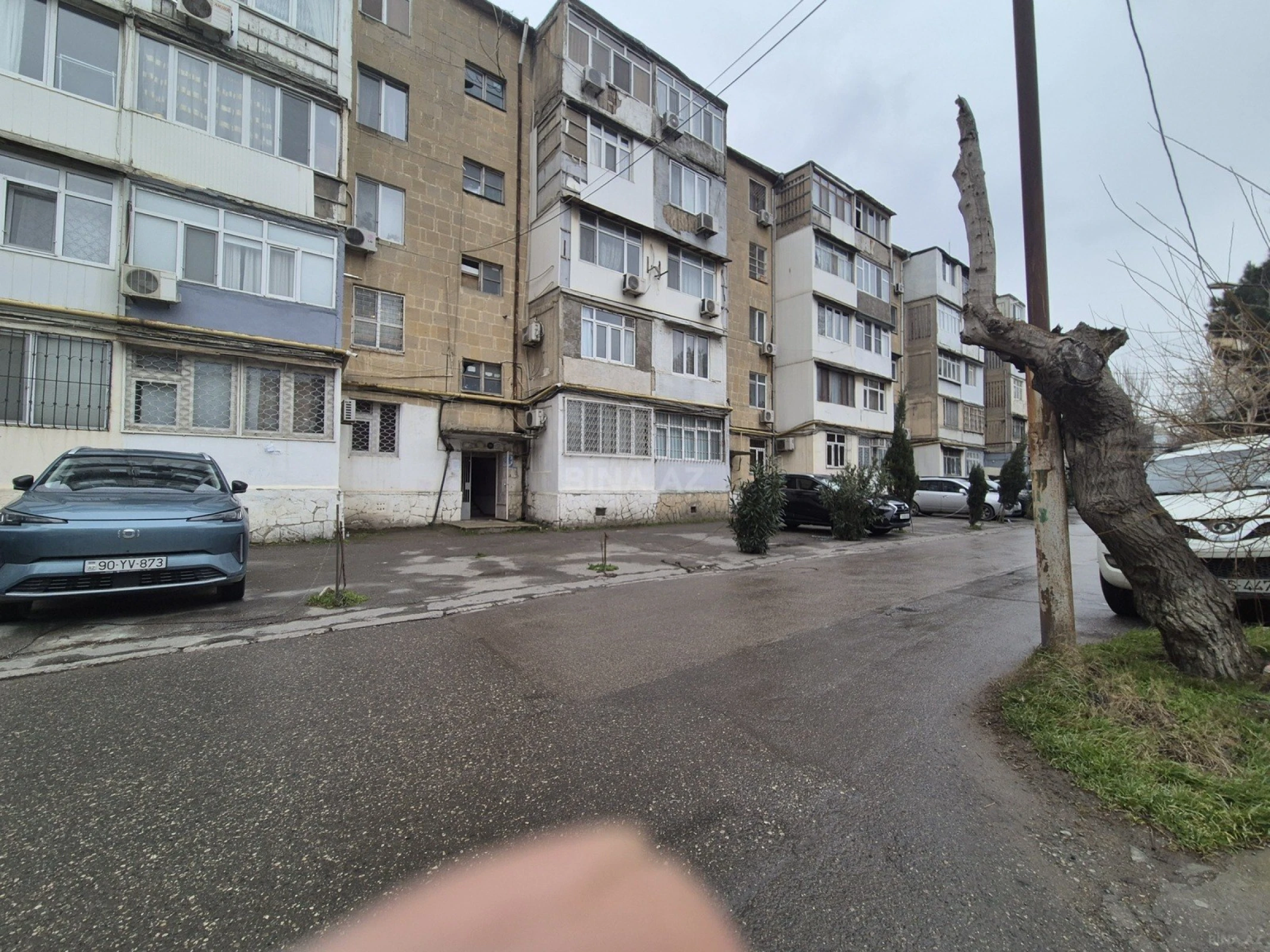 Kirayə verilir 2 otaqlı mənzil 75 m²