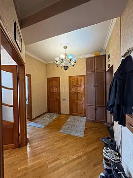 Satılır 3 otaqlı mənzil 95 m²
