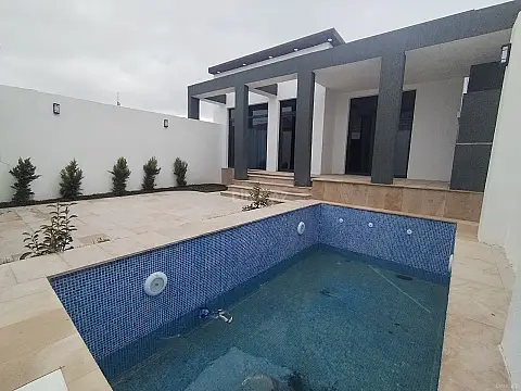 Satılır 5 otaqlı həyət evi 100 m² — Bakı, Mərdəkan 5 otaq 100.00 m²