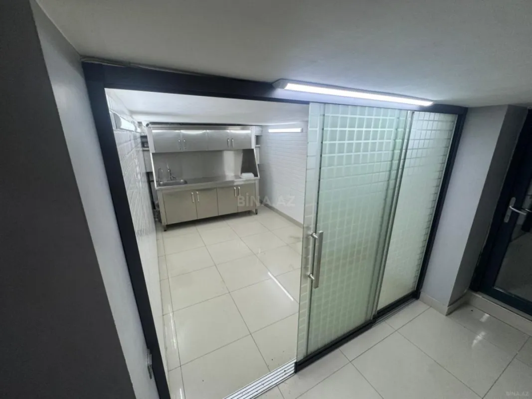 Kirayə verilir obyekt 520 m²