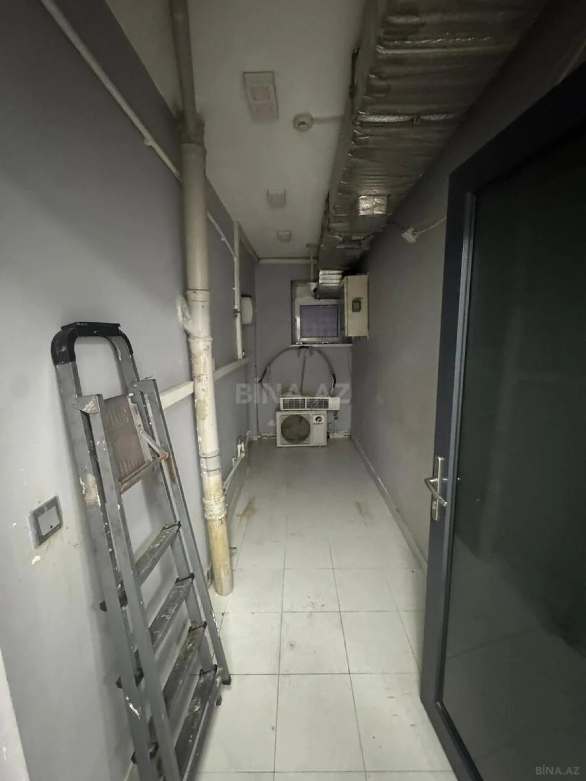 Kirayə verilir obyekt 520 m²