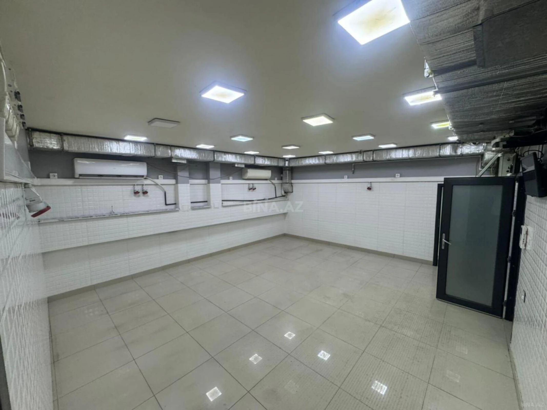 Kirayə verilir obyekt 520 m²