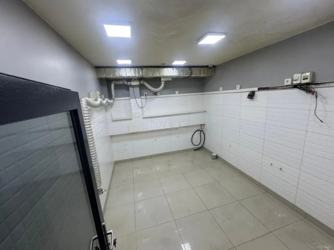 Kirayə verilir obyekt 520 m²