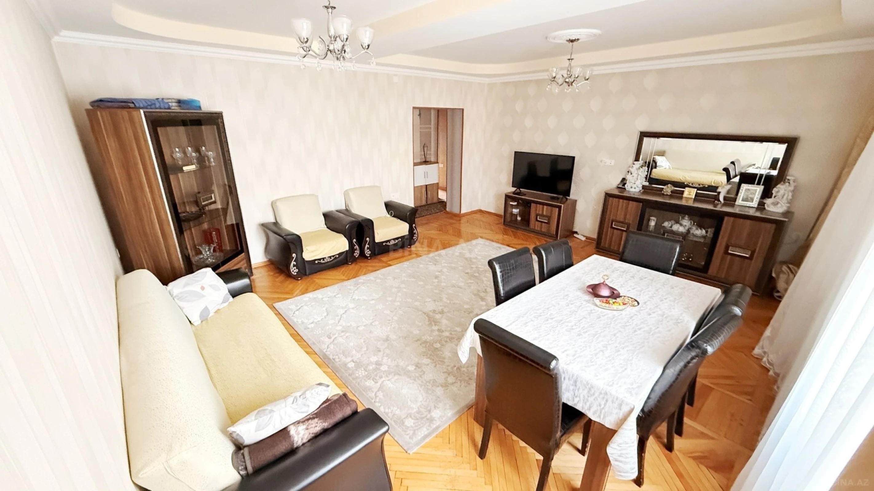 Satılır 3 otaqlı mənzil 90 m²