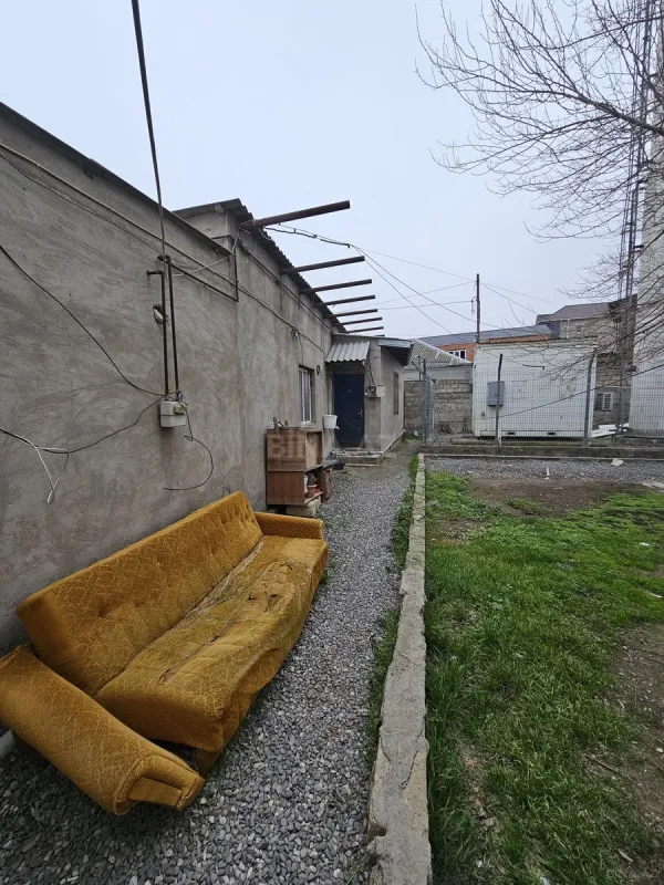 Satılır 6 otaqlı həyət evi 150 m²