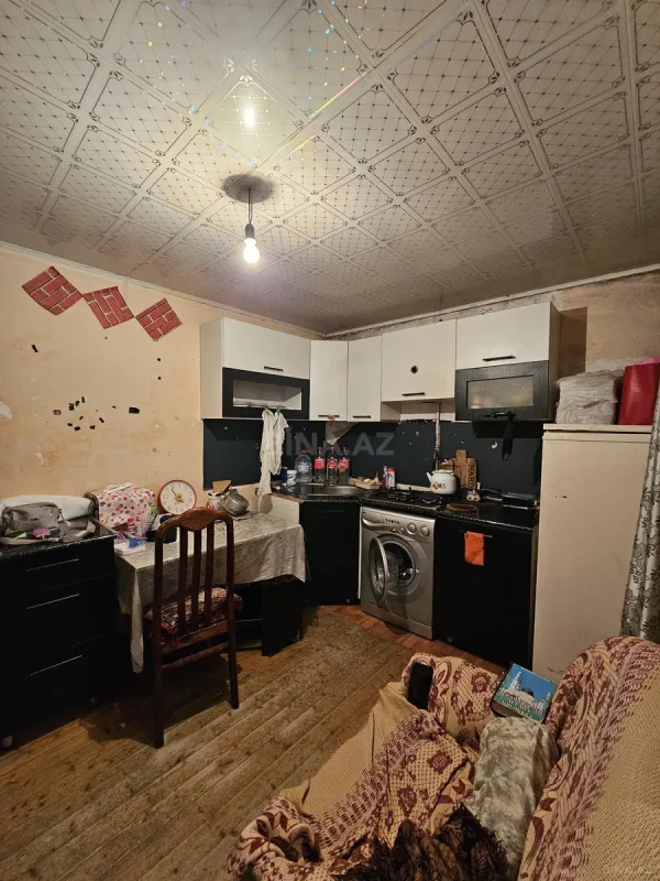 Satılır 6 otaqlı həyət evi 150 m²