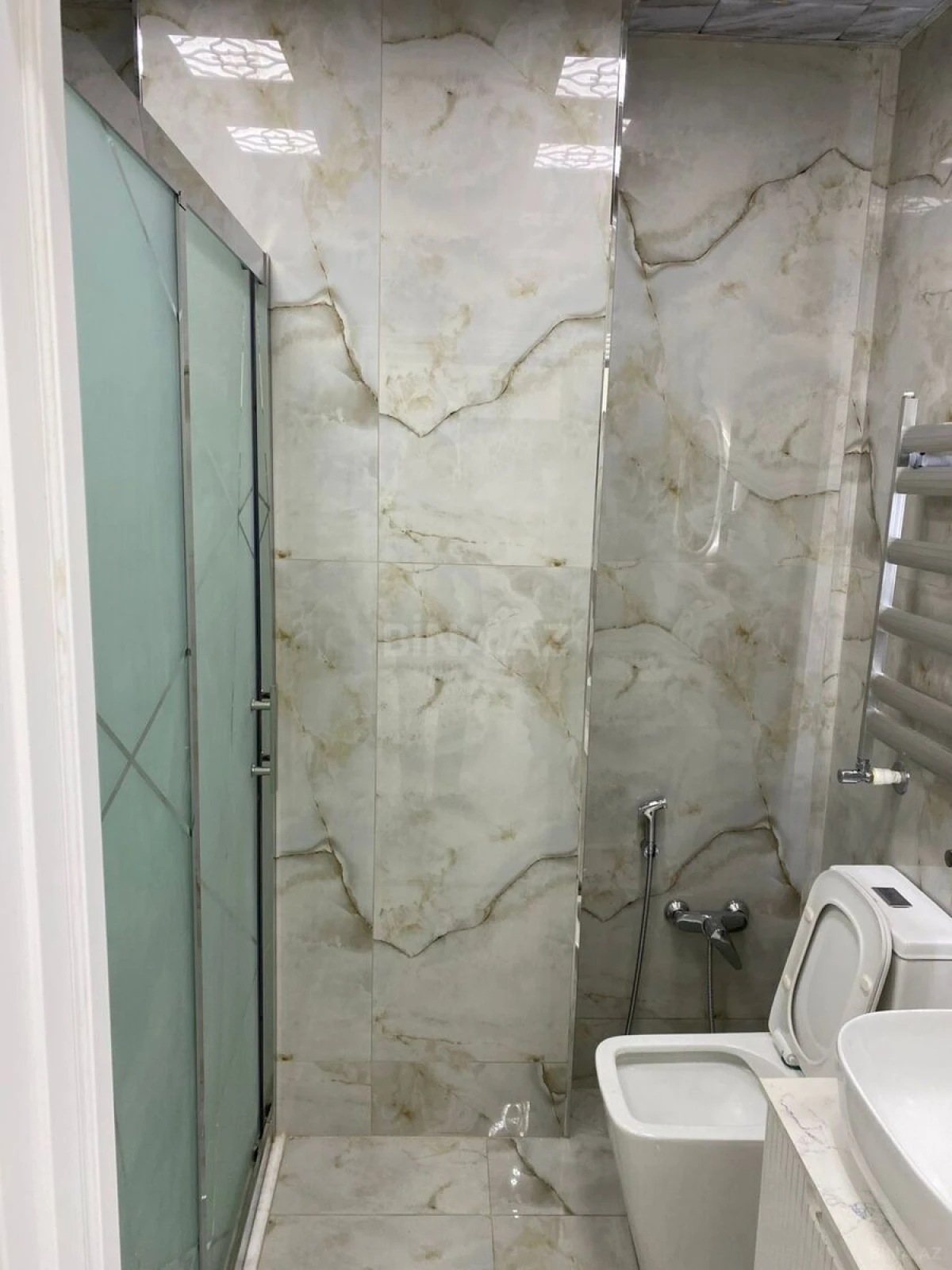 Satılır 1 otaqlı mənzil 46 m²