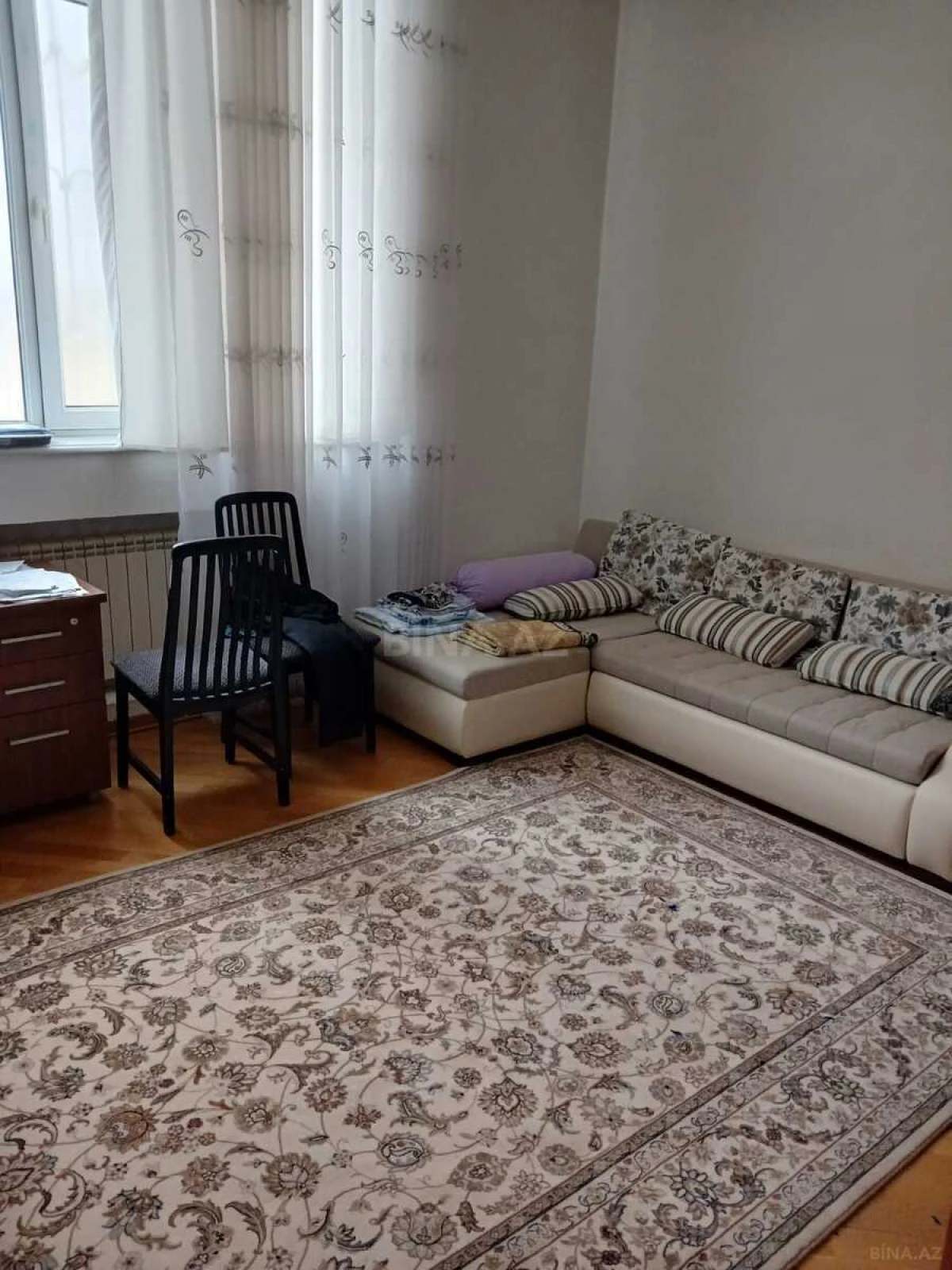 Satılır 6 otaqlı həyət evi 300 m²