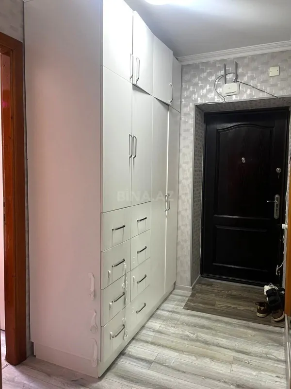Satılır 3 otaqlı mənzil 75 m²