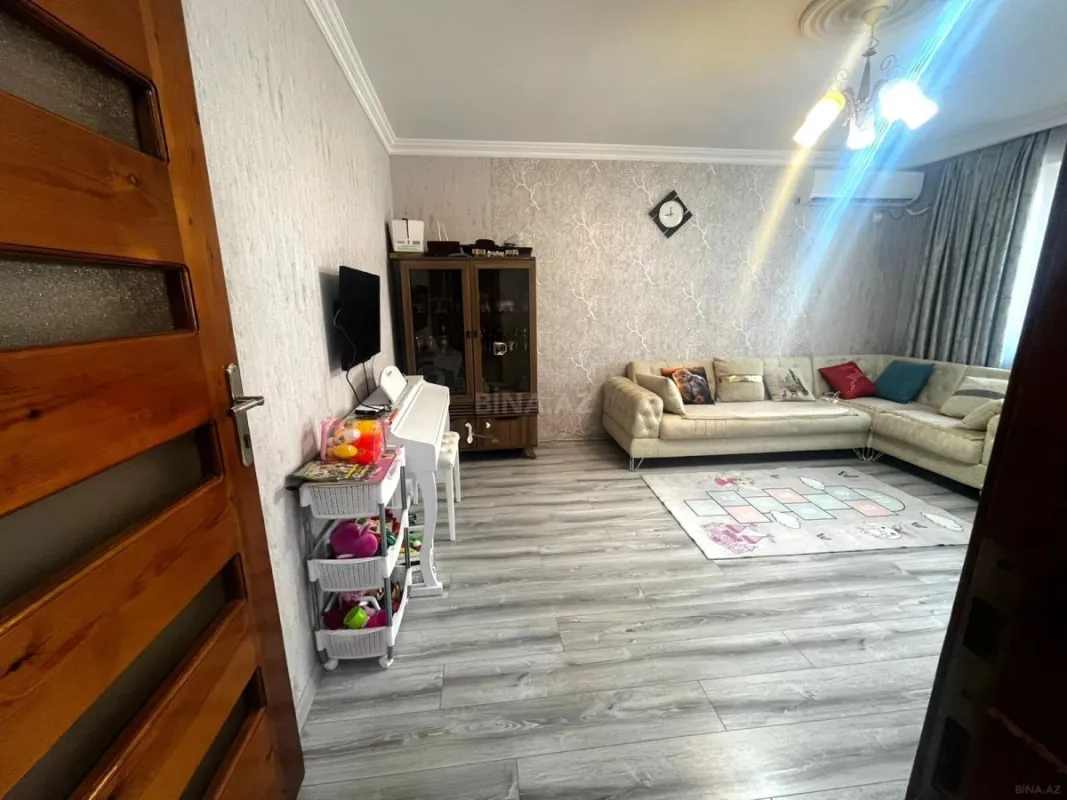 Satılır 3 otaqlı mənzil 75 m²