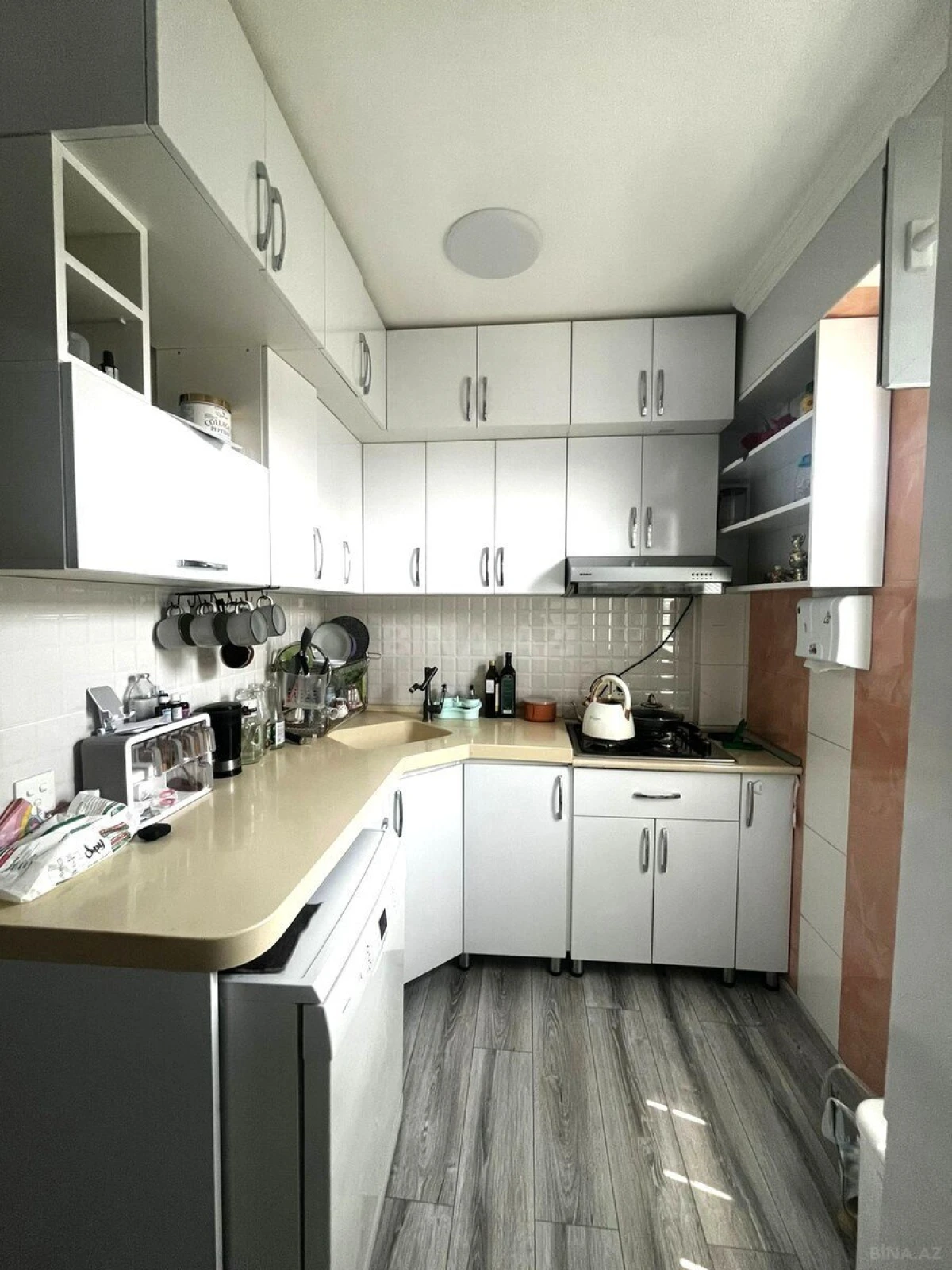 Satılır 3 otaqlı mənzil 75 m²