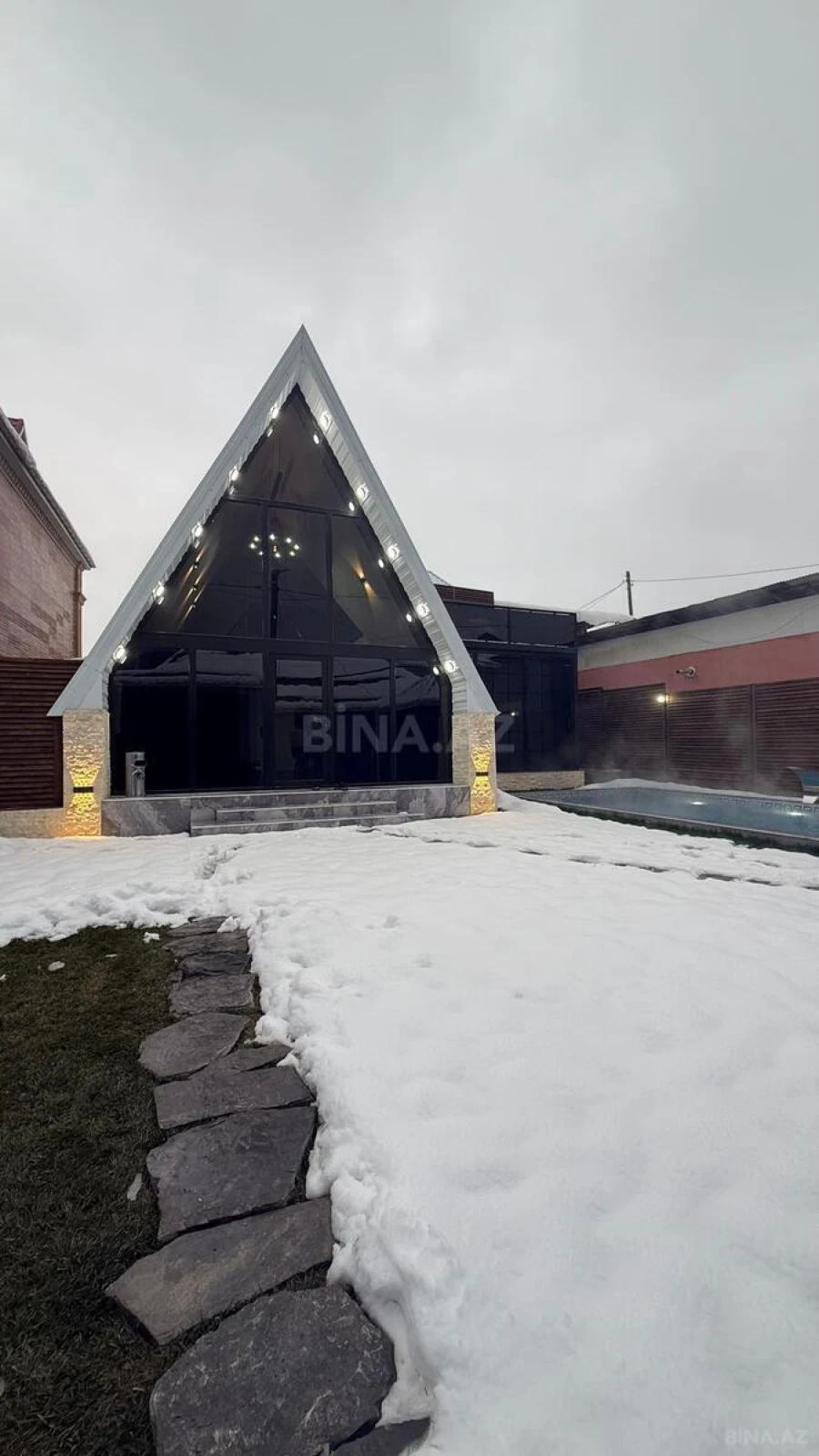 Kirayə verilir 4 otaqlı həyət evi 140 m²