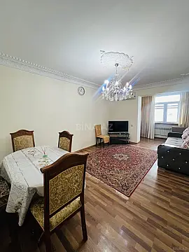 Kirayə verilir 2 otaqlı mənzil 55 m²