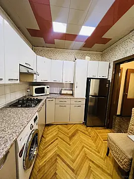 Kirayə verilir 2 otaqlı mənzil 55 m²