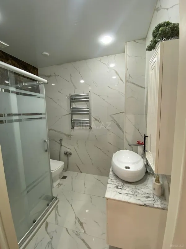 Satılır 3 otaqlı mənzil 97 m²