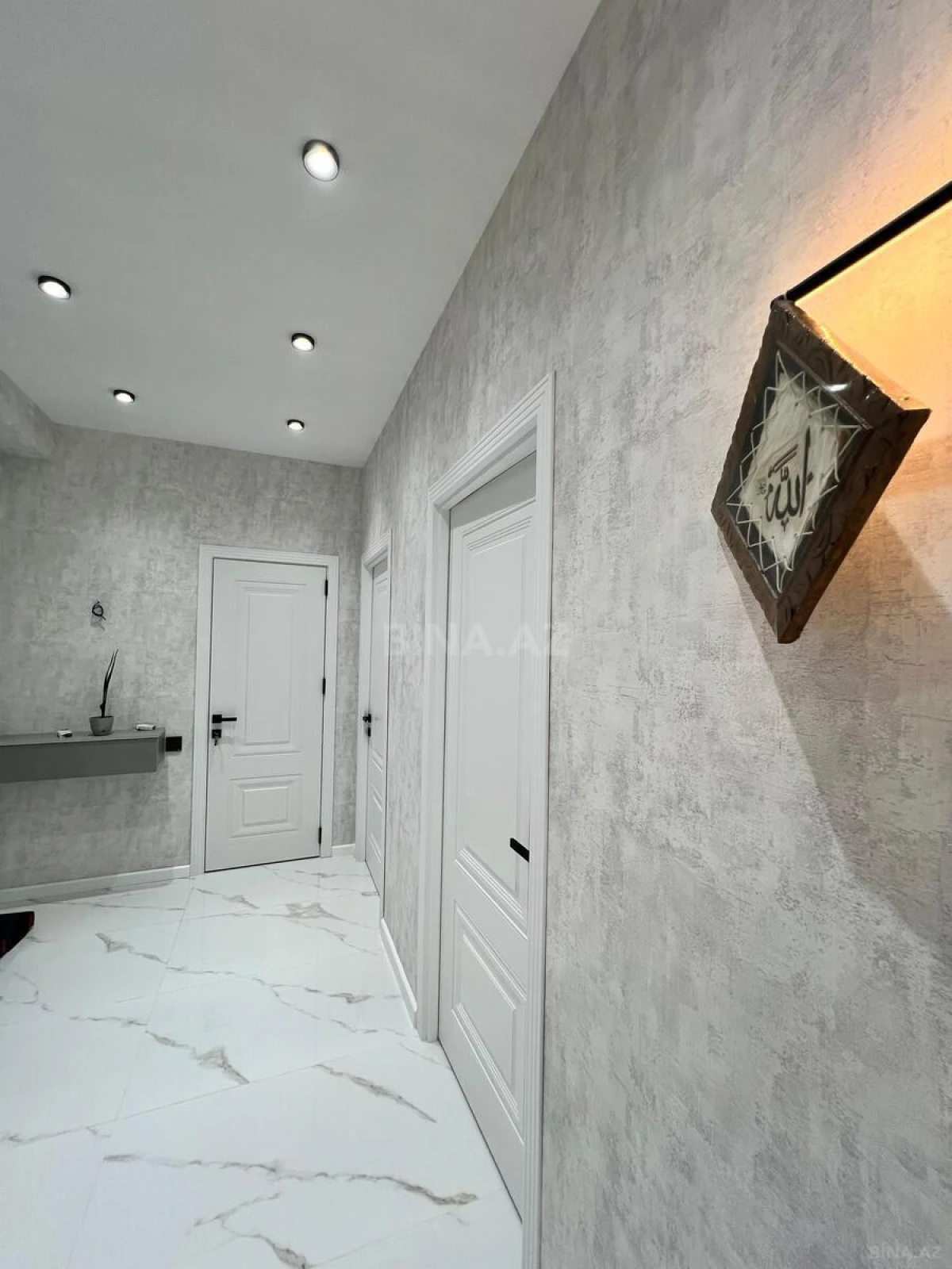 Satılır 3 otaqlı mənzil 71 m²