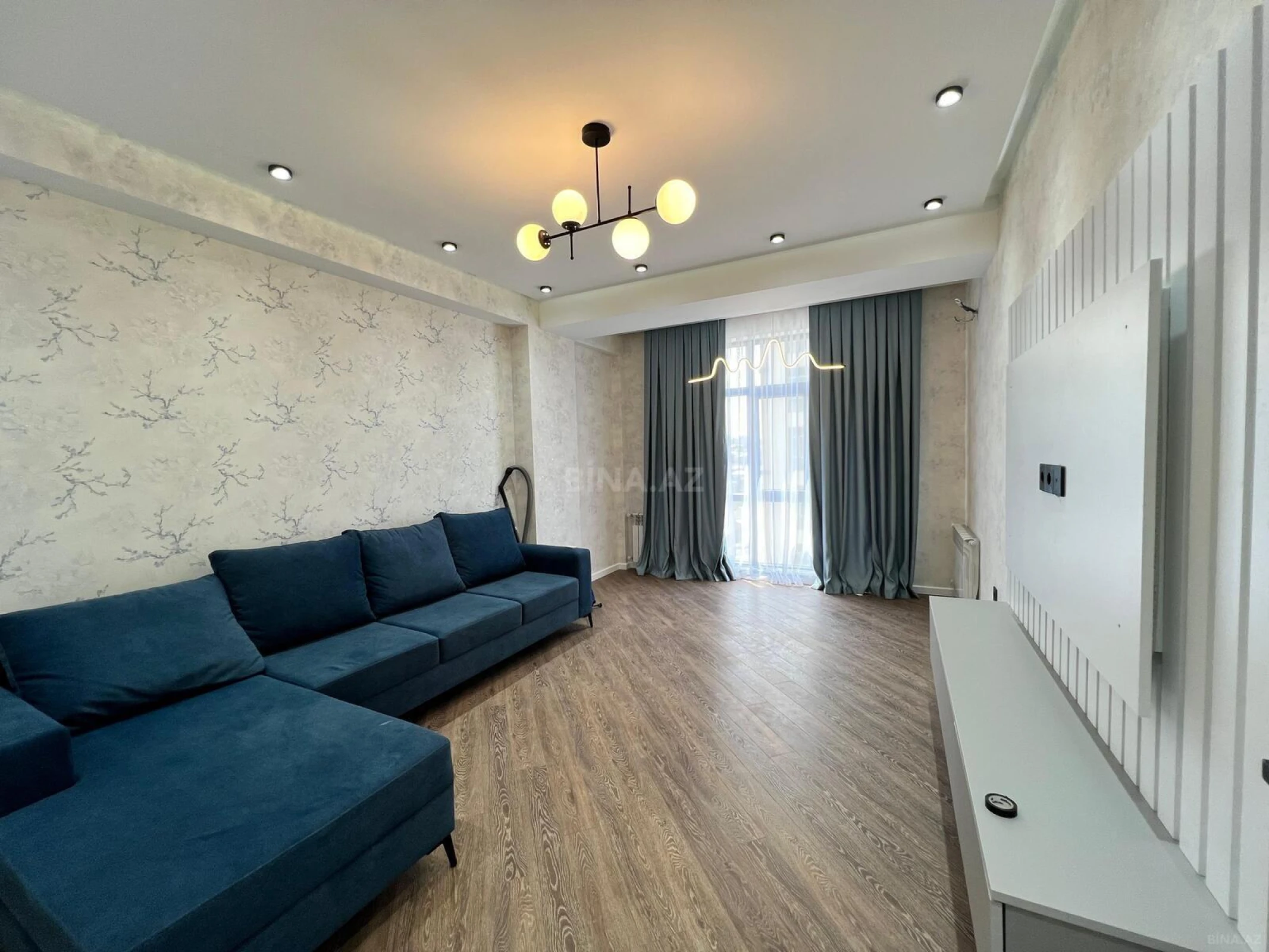Satılır 3 otaqlı mənzil 71 m²