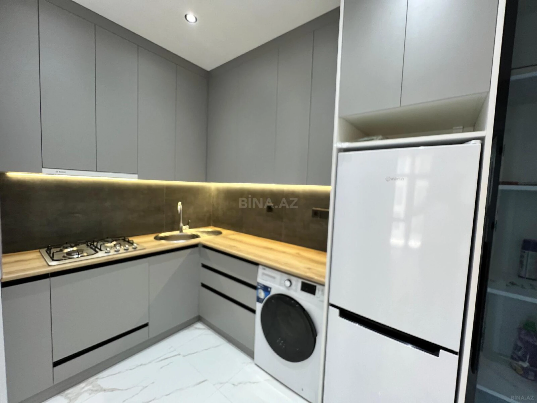 Satılır 3 otaqlı mənzil 71 m²