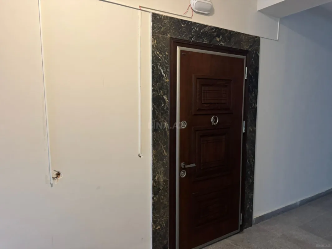 Kirayə verilir 2 otaqlı mənzil 100 m²