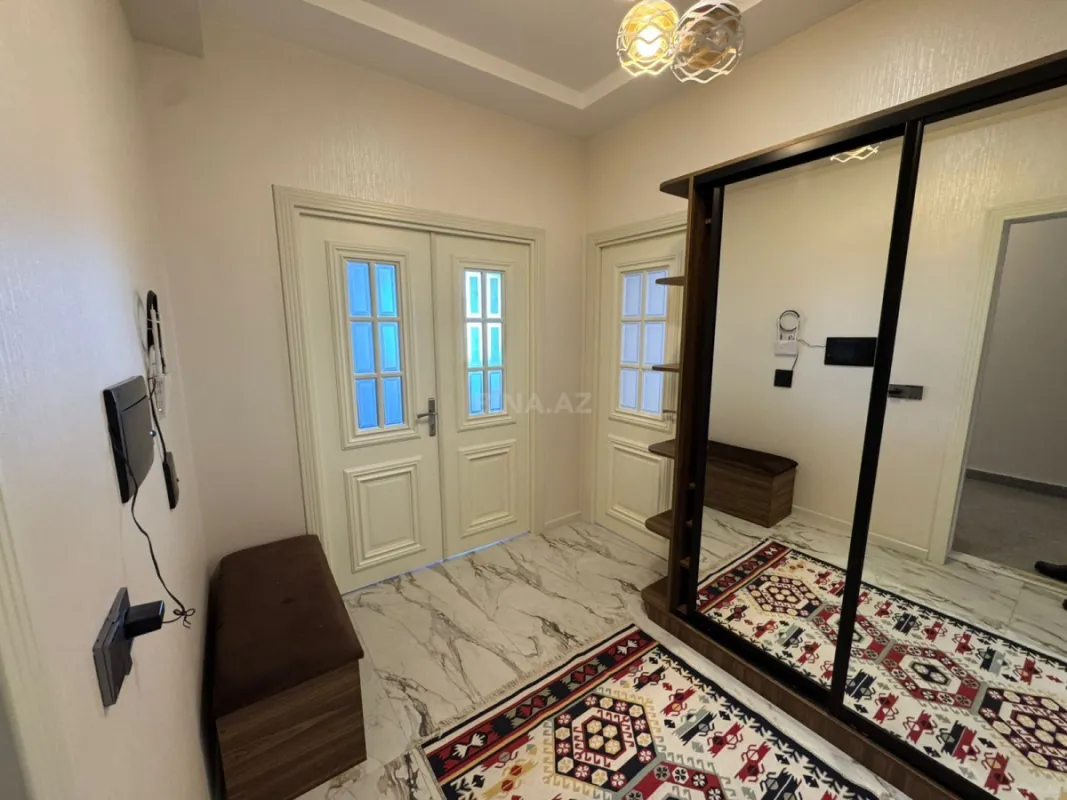 Kirayə verilir 2 otaqlı mənzil 100 m²