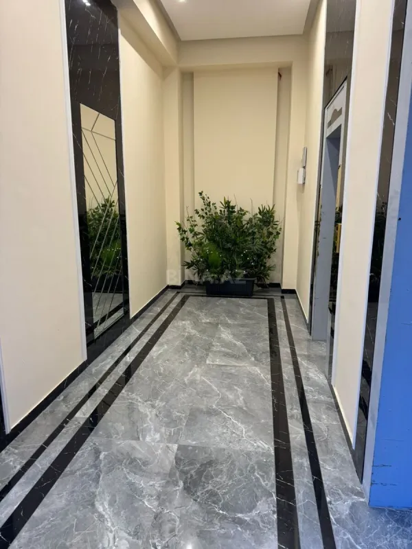 Kirayə verilir 2 otaqlı mənzil 100 m²