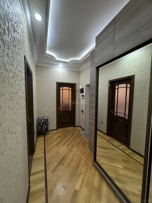 Satılır 2 otaqlı mənzil 100 m²