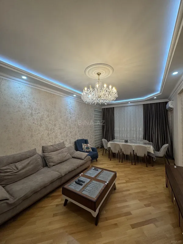 Satılır 2 otaqlı mənzil 100 m²