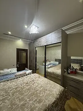 Satılır 2 otaqlı mənzil 100 m²