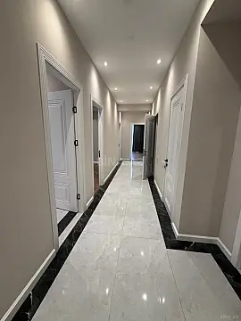 Satılır 3 otaqlı mənzil 115 m²