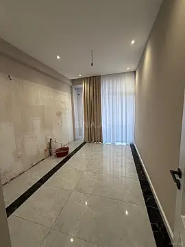 Satılır 3 otaqlı mənzil 115 m²