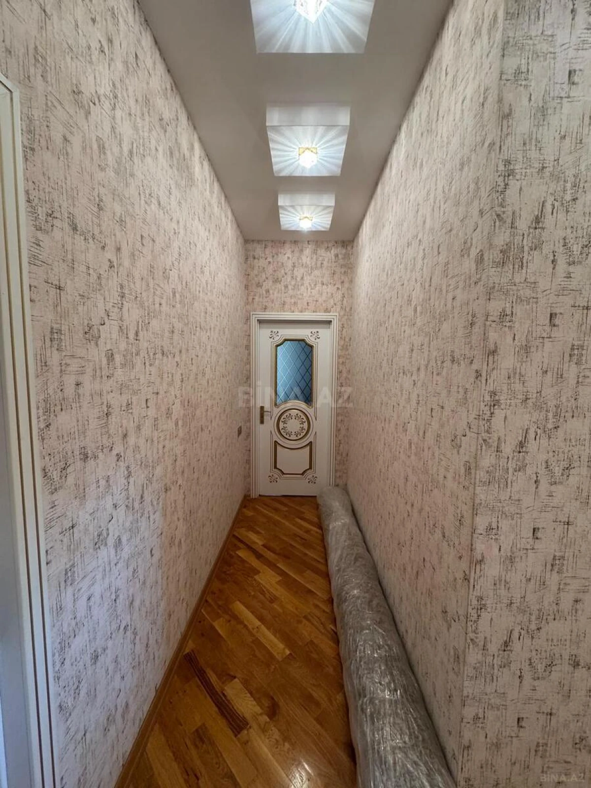 Satılır 3 otaqlı mənzil 100 m²