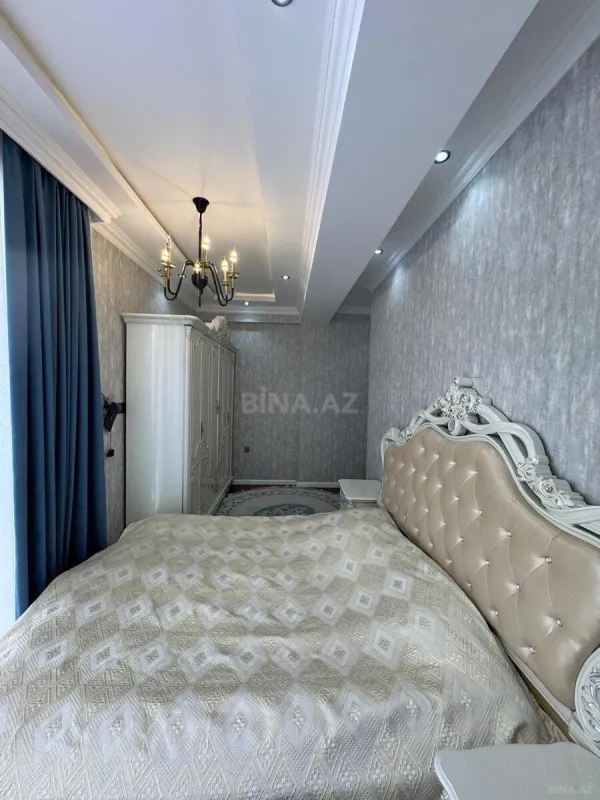 Satılır 3 otaqlı mənzil 116 m²