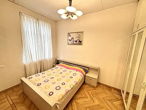 Kirayə verilir 2 otaqlı mənzil 75 m²