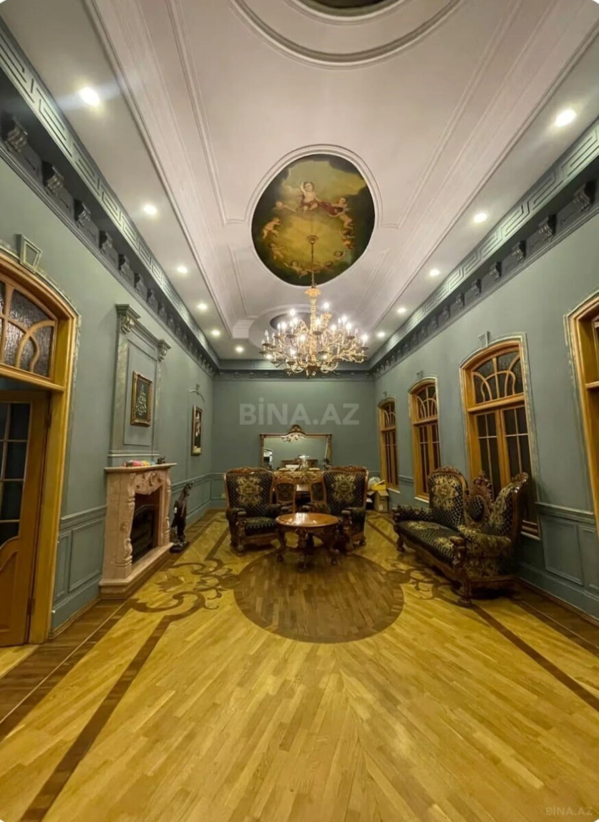 Kirayə verilir 7 otaqlı ofis 345 m²