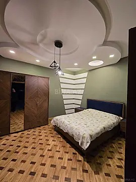 Kirayə verilir 7 otaqlı ofis 345 m²